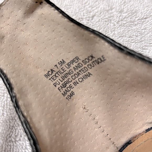 Steve Madden Inca Leopard Multi Embroidered Ankle Strap Heels woman’s size 7.5 - Picture 11 of 11